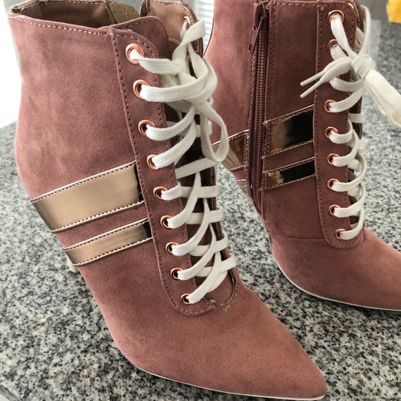 Booties - Picture 3 of 4